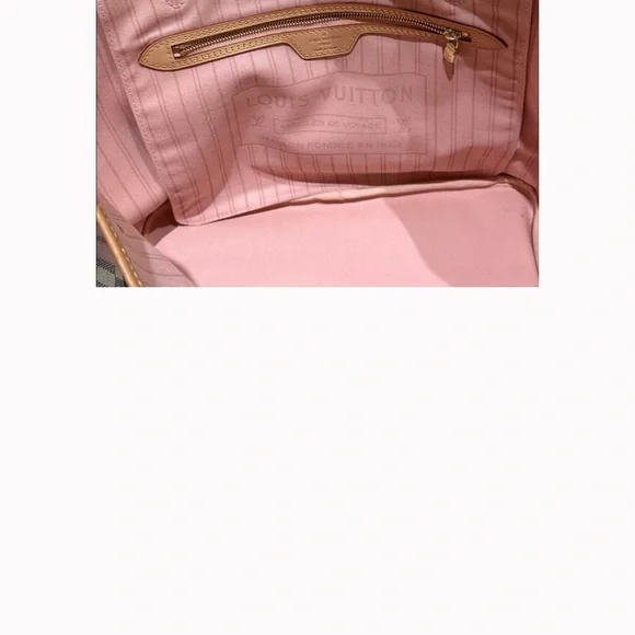 Rare Louis Vuitton women’s purse not made/sold  anymore authentic - Picture 4 of 12